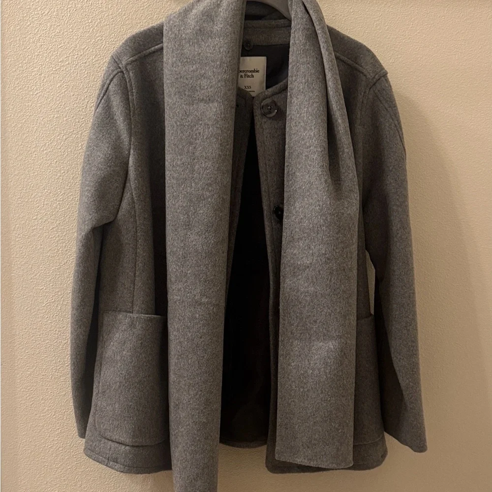Abercrombie and Fitch Wool Blend Coat with Removable Scarf - Picture 4 of 5